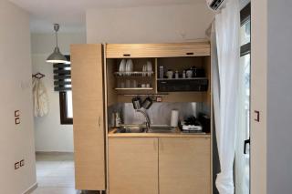 Bright Studio w Balcony - Near Thessaloniki Center - 7