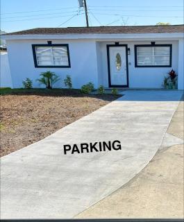 Acogedora casa cerca de playas , aeropuerto y restaurantes - 0