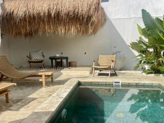 Spacious 2BR Quiet Aesthetic Villa in Seseh - 3