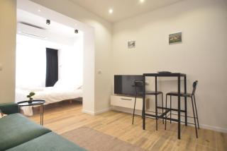 Tirana Accomodation Premium - 1