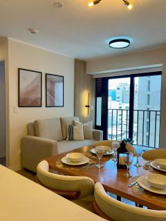 Modern 2BR - 2 BA Top Miraflores Location - 4