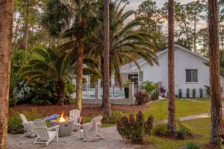 2 Villas, Pickleball,Heated pool, Naples escape - 5