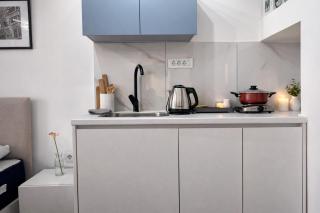 Staylux Smart TV Self Check In Private Parking AC - 5