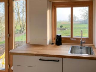 Selvforsynende Tiny House I Eiderstedts Saltmarsk - 5