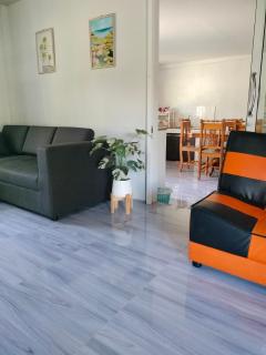 บ้านสวนริมทาง - 2