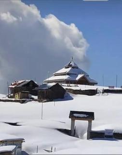 Bhairva home stay gadagusain - 8