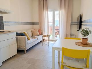 NESSO Sunlit Charming Apartment w2Bikes - Rovinj - 9