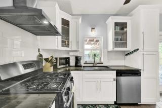 2 Cottages Downtown Lake Worth - Private Pool - 4