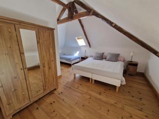 Le Fenil gîte avec piscine partagée - 9