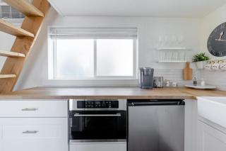 Urban Tiny House near Portland & Columbia Gorge - 2