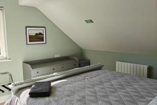 Modern 4 Bedroom Retreat in Killarney - 6