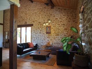 Gîte de charme au cœur de la nature avec piscine - 0