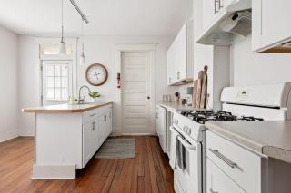 Lockerbie Townhome - Steps to Mass Ave - Sleeps 8 - Family Friendly - 3
