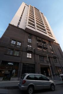 Luxury and stunning views in central modern building - 3