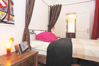 Stylish river-view apartment - 1