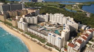 Hilton Cancun Mar Caribe All-Inclusive Resort - 3