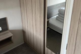 Caravan- Sleeps 6 2 Bedrooms - Thurston Manor - 1