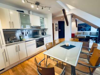 Attic 15 min to Charles Bridge - 6