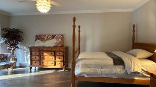 A luxury suite for rent - 4