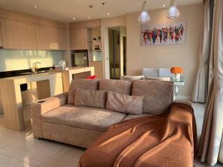 2 Bed Room Seaview -Best Of Location A Pattaya Gem - 4