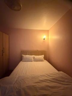 2 rooms with living space and kitchen - 0