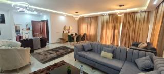 Luxury Furnished Villa with Private Garden - 3