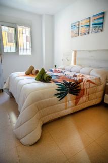 Apto Primera Línea con Piscina - Guipas Beach - 4