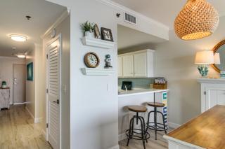 Bayfront Okaloosa Island Condo with Beach Boardwalk! - 3