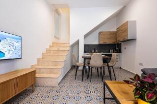 V86 - Charming 1BR Duplex by the Sea in Senglea - 8