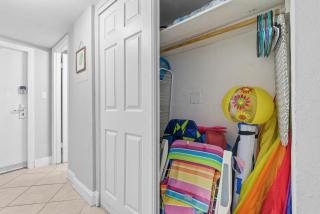Hawaiian Inn 209 - 3