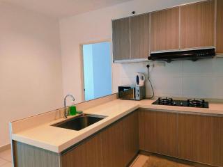 Merlene Suites at Mansion One Formerly know as Mansion One Suites - 4