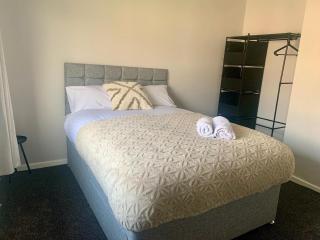 Westerton House by Cozy Quarters - 3