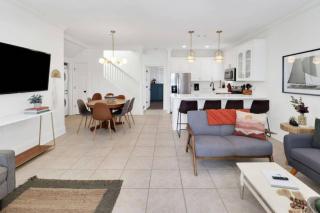 The Grande Casa of the Mexico Beach Canal - 3