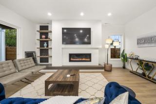 Brand New 5BR Home - Fenced Yard and Ample Parking - 4