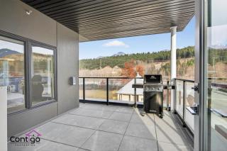 The Golden Peak, Mountain Views, AC, BBQ, DT - 5