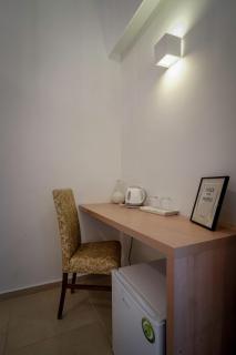 PEARL BOUTIQUE Hotel BEACH ROAD MALIA - Malia - 1
