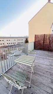 Modern Apartment Close to Subway & Vineyards - 8