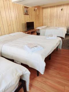 Beautiful Family-Friendly Entire Home - 7