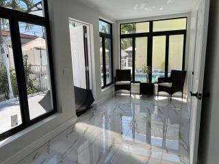 Dee Jay Beach Resort - 6