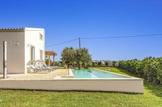 Villa Ginevra by Villa Plus - 1