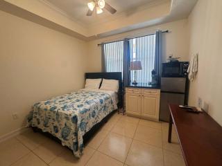 NEW Bonita Beach Escape - Studio - 5