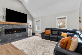 Elegant Family Osterville Retreat Near Dowses Beach - 8