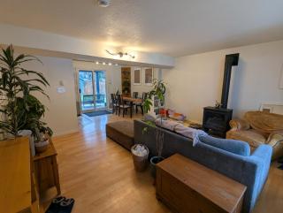 Private Room in Shared Family Home - 1