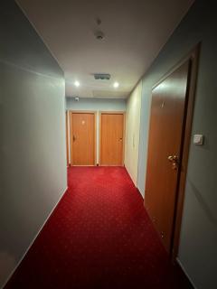 Aparthotel Nowy Dwór Mazowiecki Airport - 3
