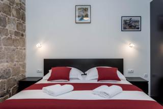 Modern Stone Studio in the Heart of Split - 7