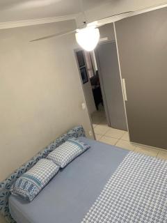 Apartamento 500m Praia da Enseada Guarujá varanda e vaga de garagem - 3