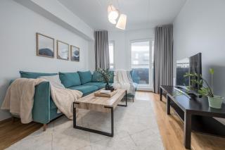 Cozy City Center Apt with Desk - Steps to Old Town - 0