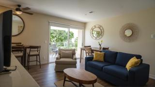 Premier Resort Style Living Minutes from Santa Monica - 9