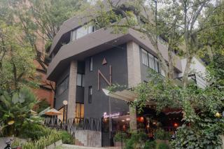Nomadic Boutique Living and Experience Center - 9