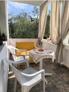 Anna's Garden House - 5